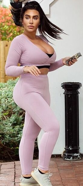 Lauren Goodger