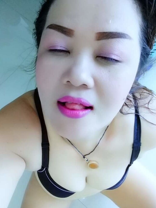 Sexy thai mother