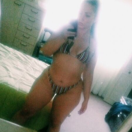 Anjadeee (none nude)