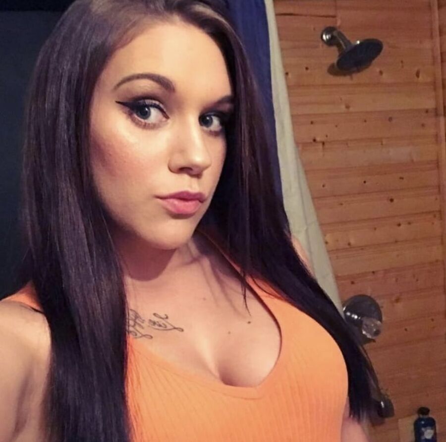 Amber A ()