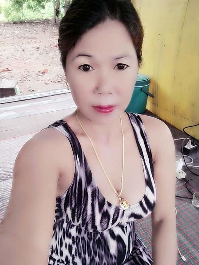 Puki ibu pelacur