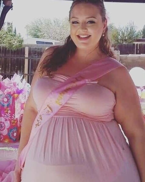 Fabulous and beautiful chubby with a huge exquisite butt
