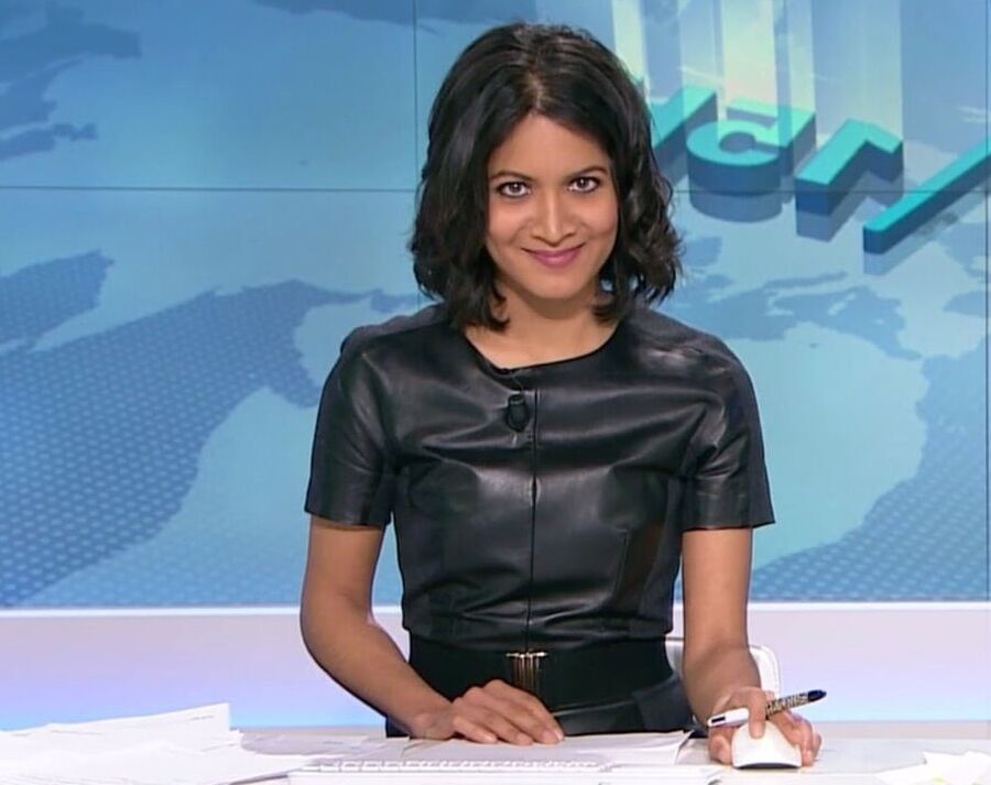 Aurelie Sweet french beauty