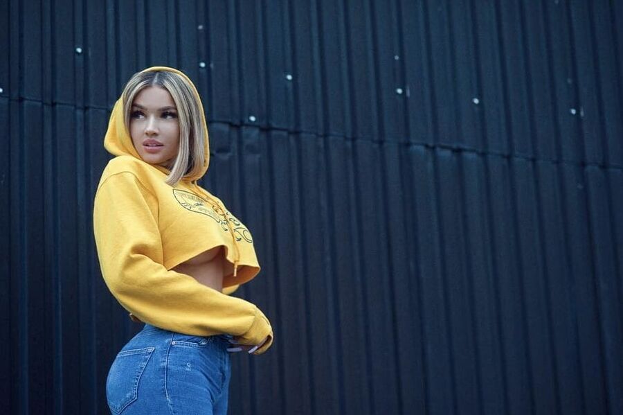 Shirin David