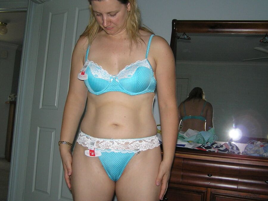 Nice slut From Aussie