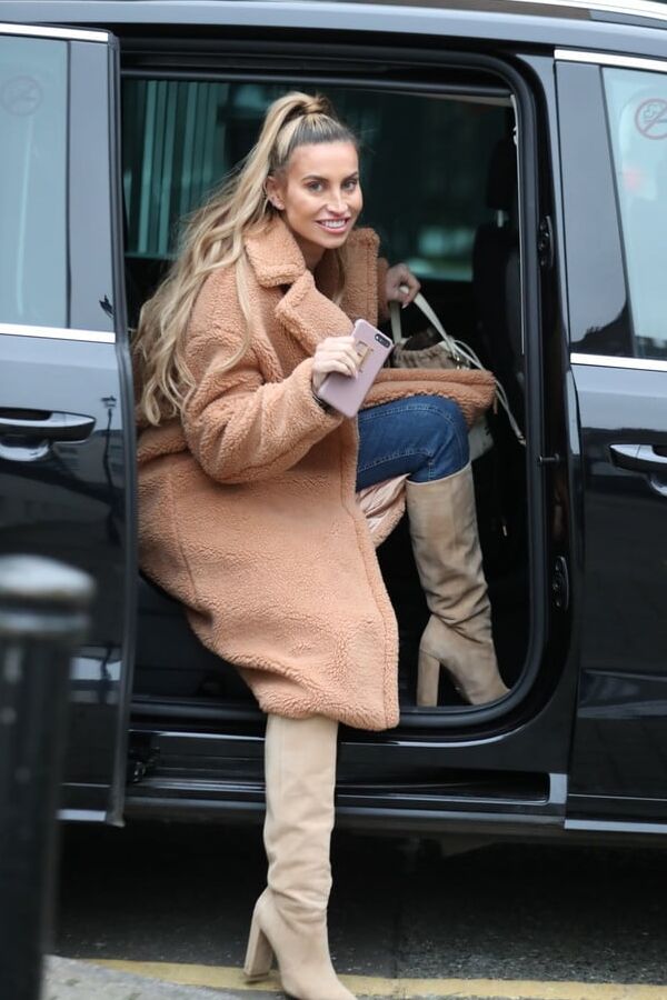 Female Celebrity - Fearne McCann