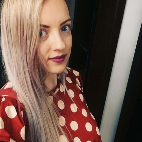EMA Young mom sexy