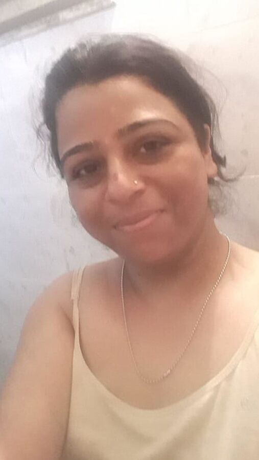 Big Bobby Paki Horny Sexy Bhabhi
