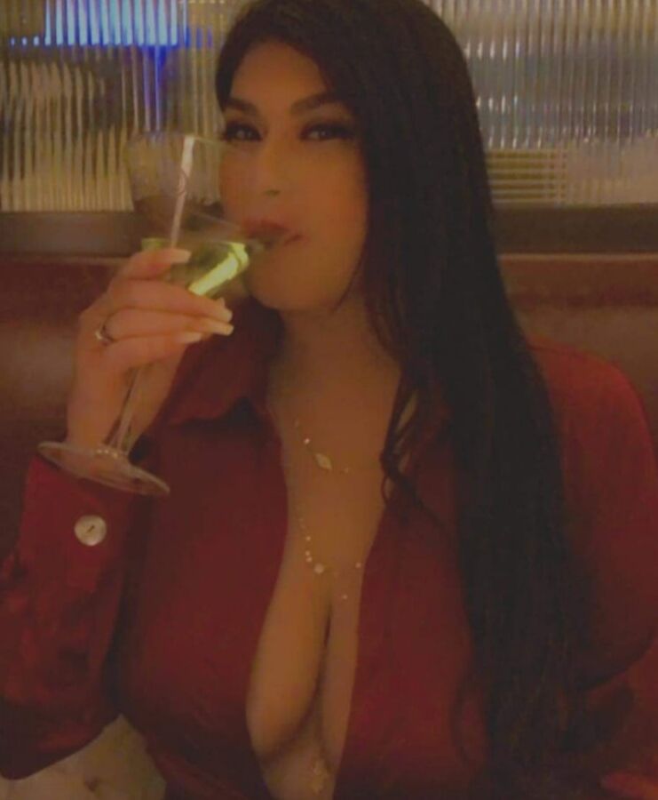 Hot Cousin