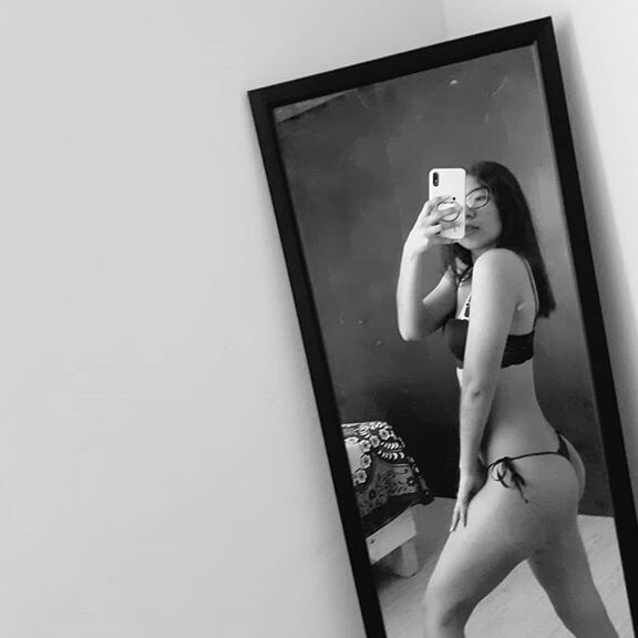On Instagram- lupitav.l