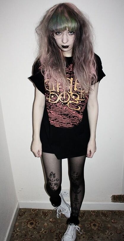 Anorexic GF in Tights