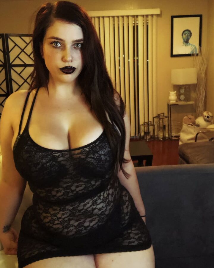 Chubby n Busty