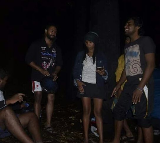 whats app set ( lankan group sex )