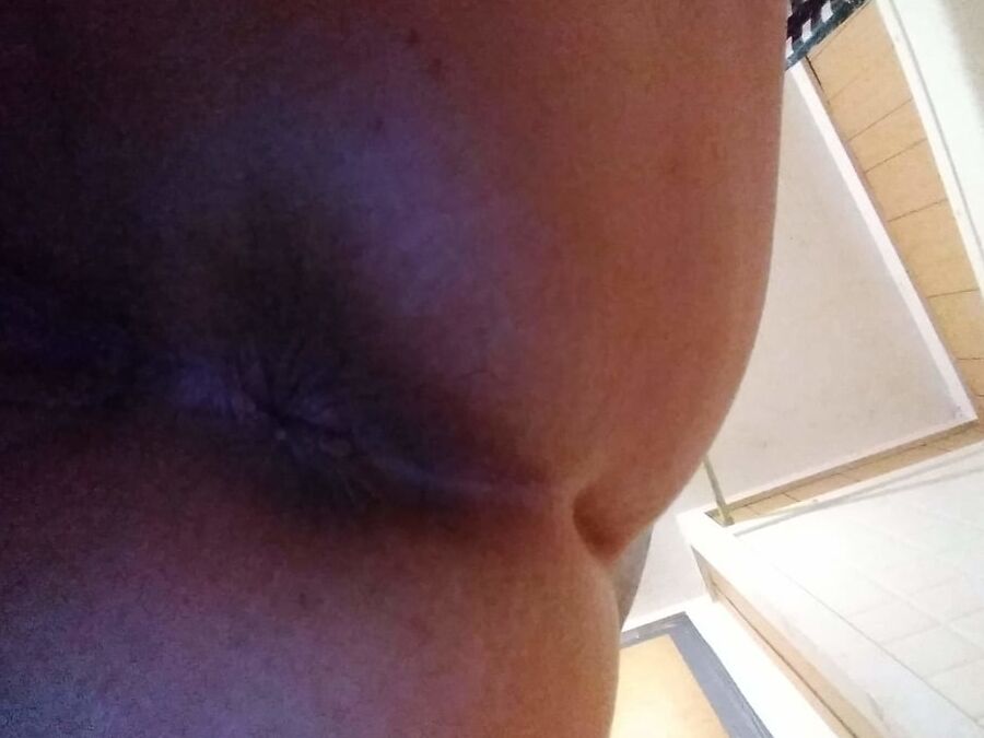 Show me the pussy
