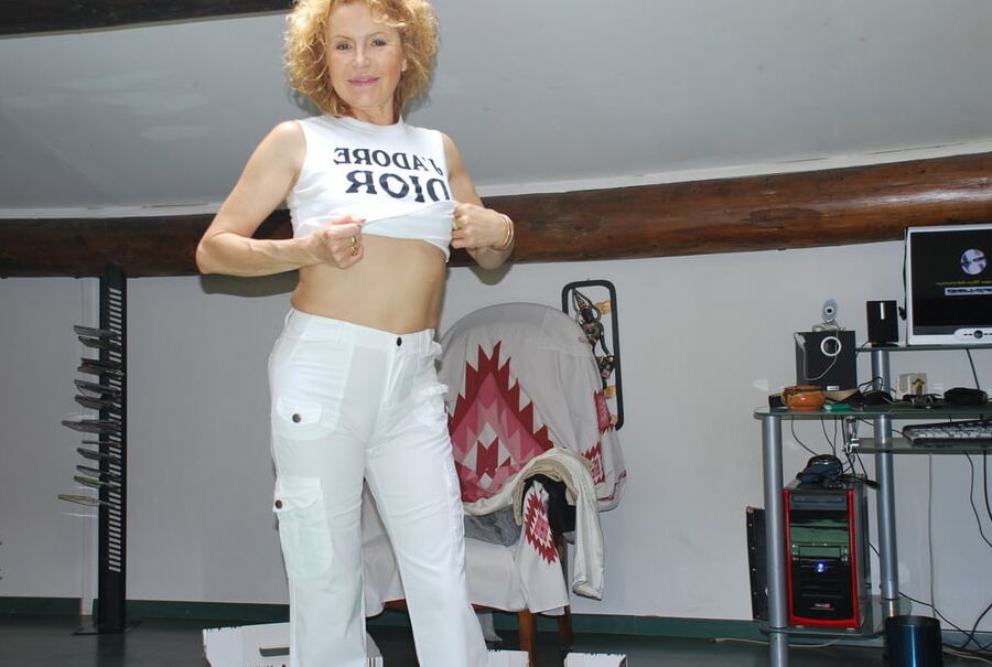 youir MOM MILF nude with face at xHamster.com