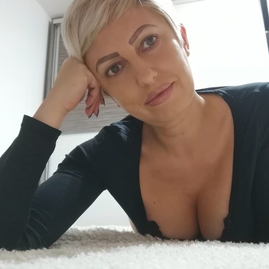Short Haired Milf Blonde