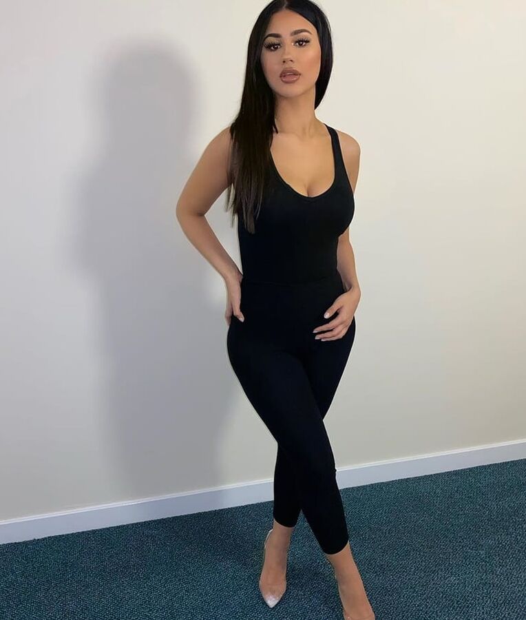 Sexy Paki sluts