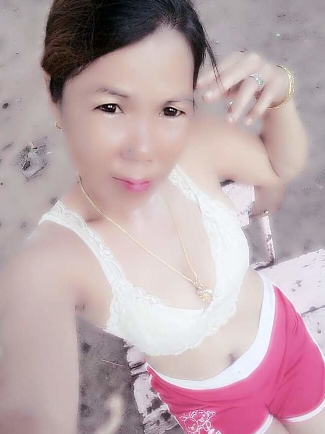 Puki ibu pelacur