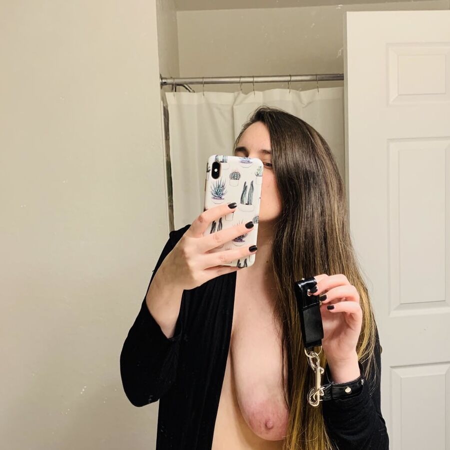 Mom slut with perfect tits