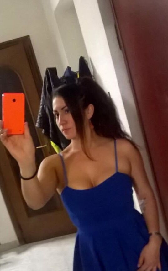 Mafer, a beautiful and fucking wife, to cum on her precious