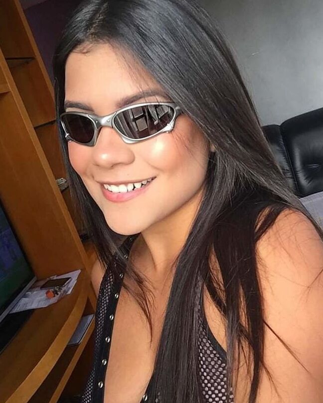 TESUDAS GOSTOSAS DE OAKLEY