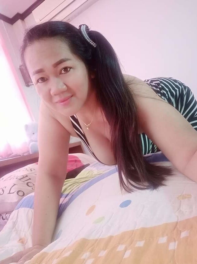 Sexy thai mother