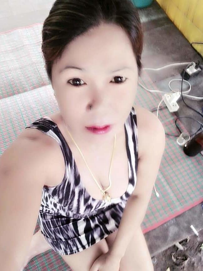 Puki ibu pelacur