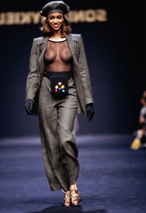 Wank Bank Pic Dump - Tits Out on the Catwalk