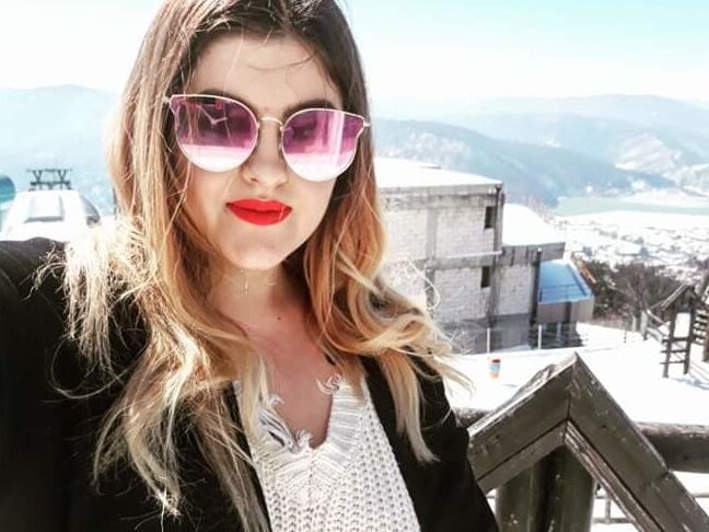 Mia moglie roxana di IASI romania classe