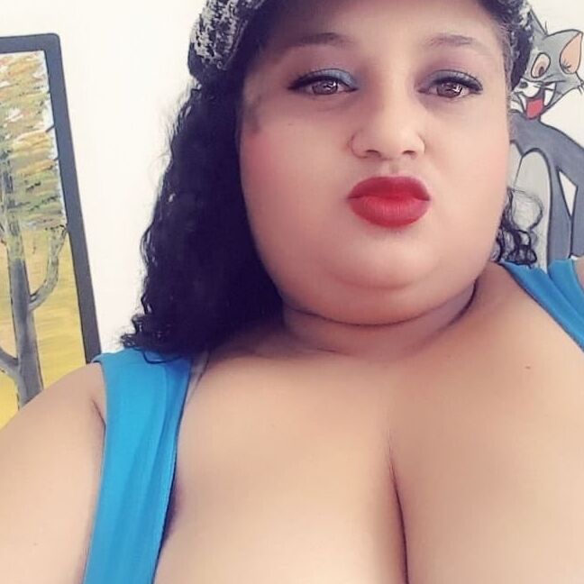 nadia zenteno mature ass bbw culona