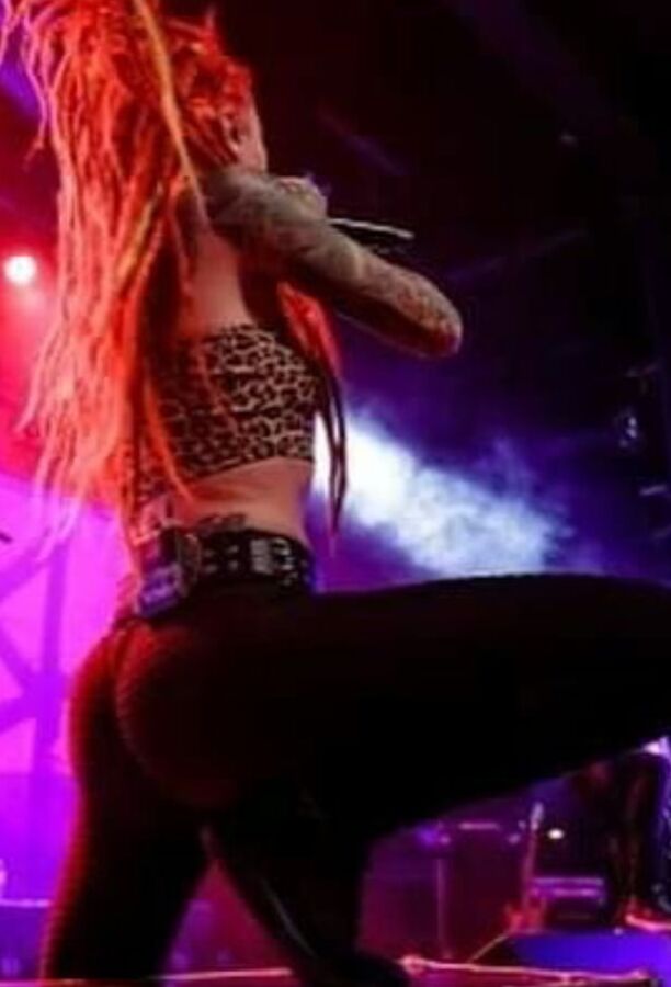 Lena Scissorshands