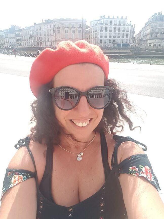 milf Catarina - comment and rate