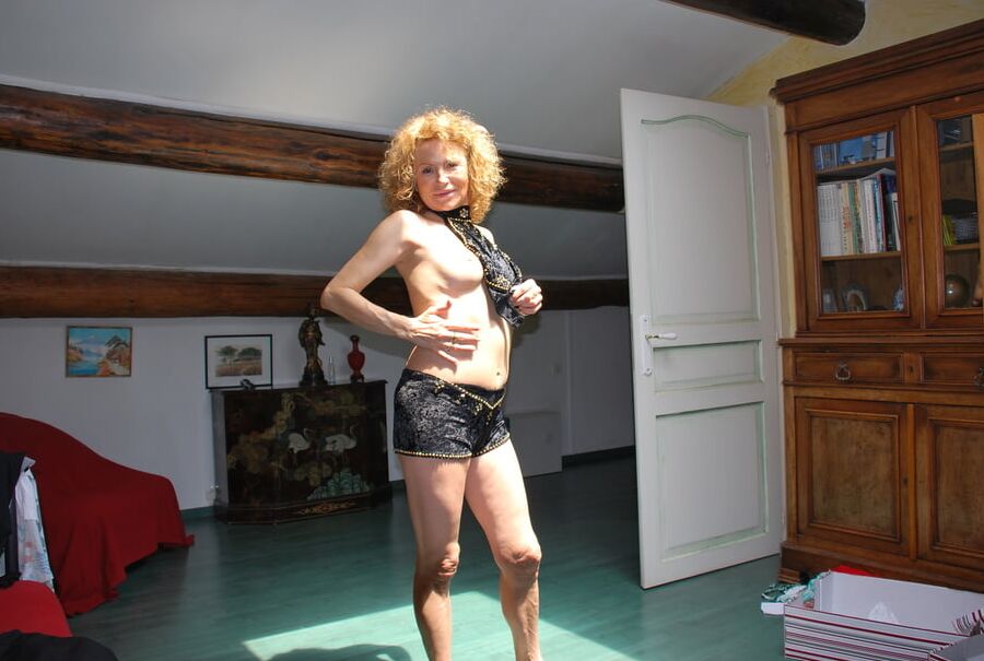 youir MOM MILF nude with face at xHamster.com