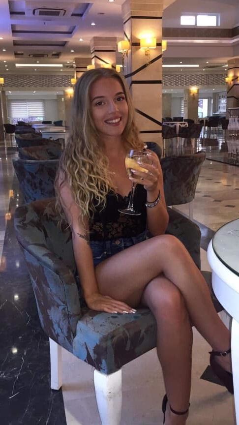 Stupid Chav Sluts- Mollie Pear
