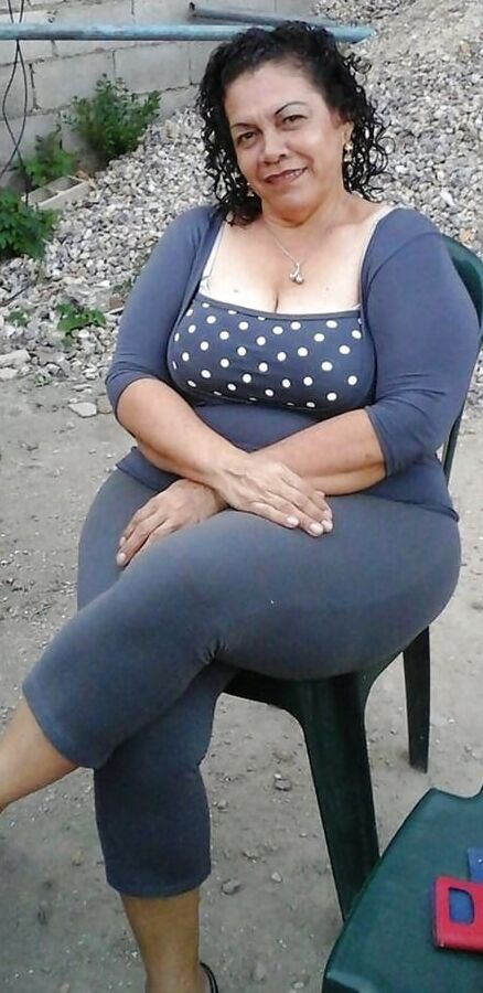 Margarita mi esposa Nalgona Calderona
