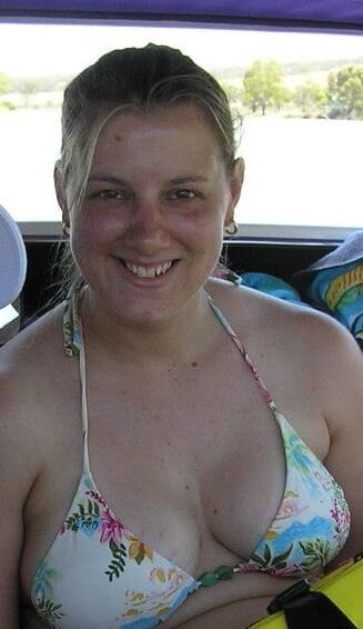 Nice slut From Aussie