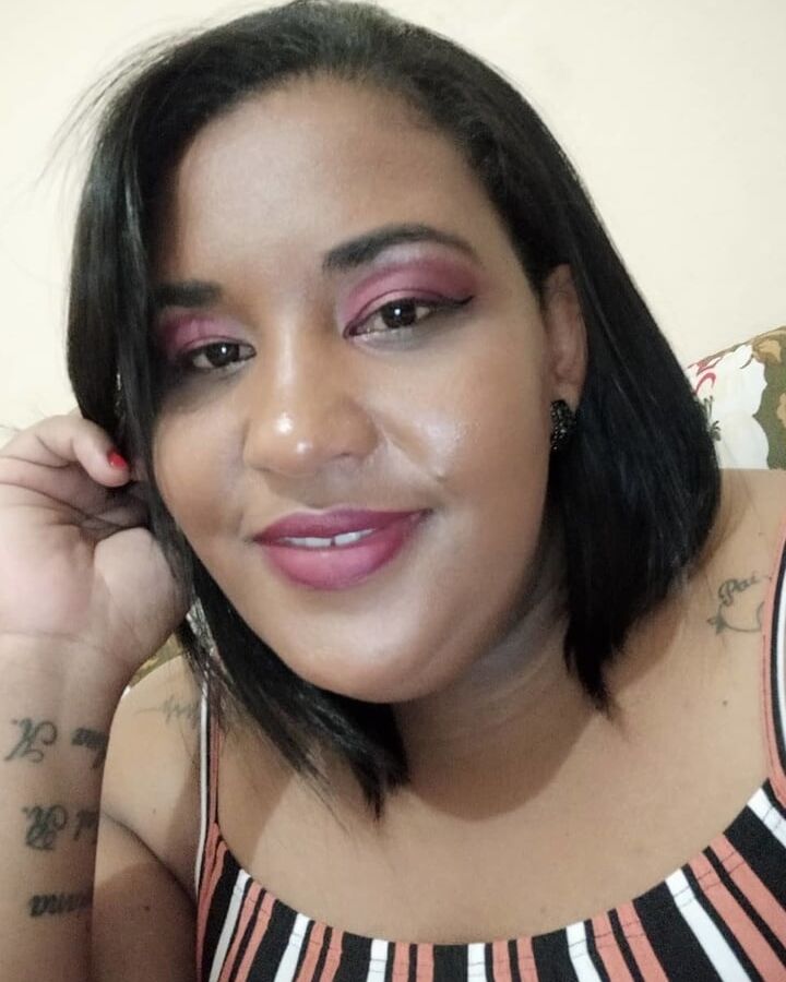 Latin mom very delicious