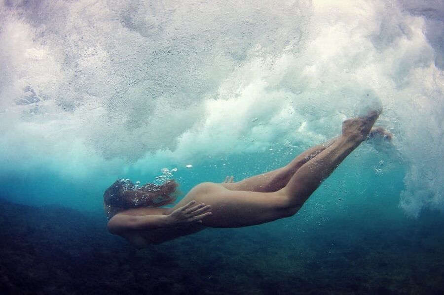 Nudist sports and activities, amateur nudism, hedonism