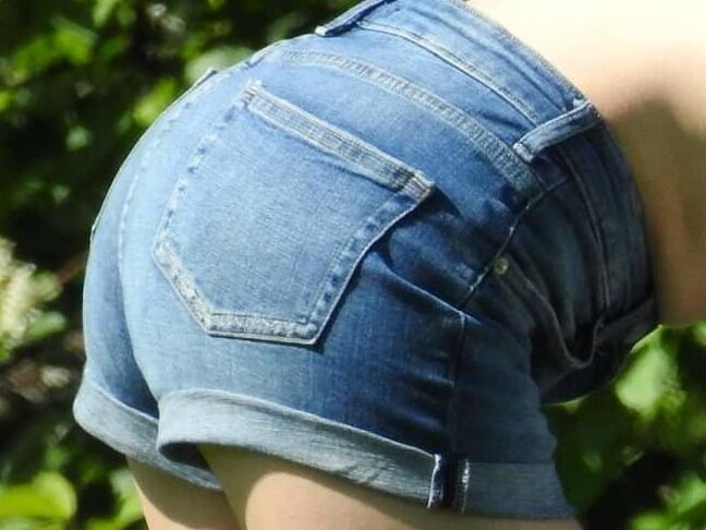 Hot Pants