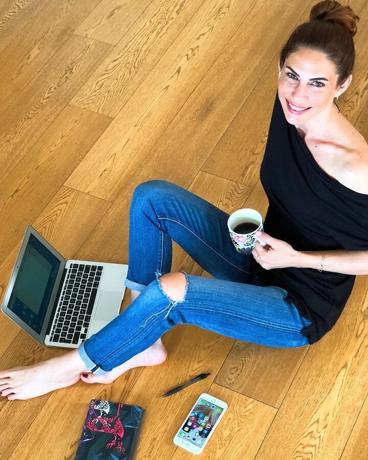 Sexy Turkish Zeynep Beserler
