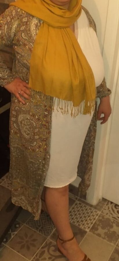 Desperate Singel Arab Moms who want the BBC