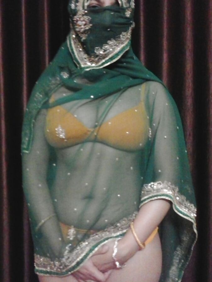 Desi milfs