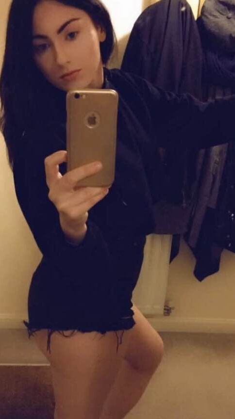Attention whore wants to get famous