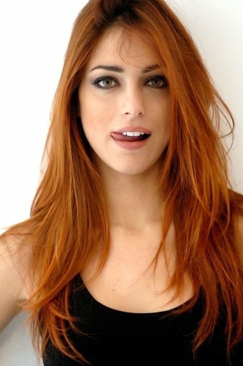 Miriam Leone