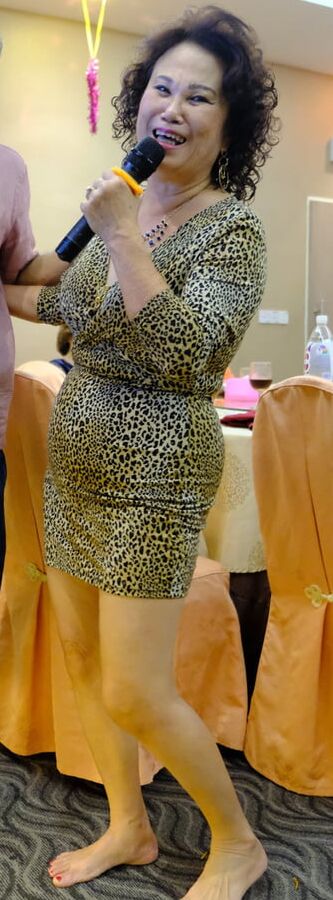 sexy mature asian Alice