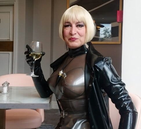 Drinking in latex rubber or leather