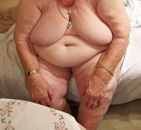 Ssbbw mature for maximum extra squishy