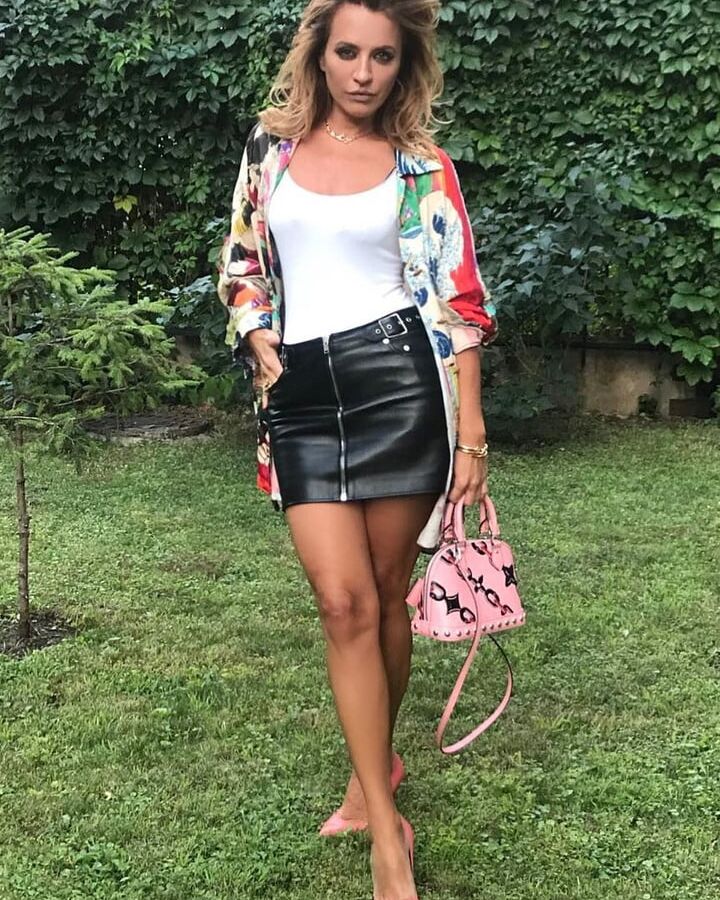 Sexy Russian Victoria Shelyagina