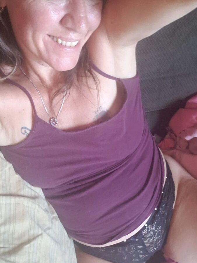 Hot Horny Cougars