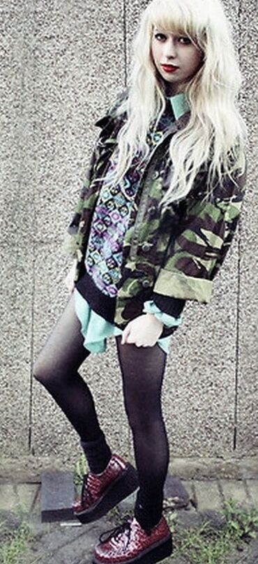 Anorexic GF in Tights